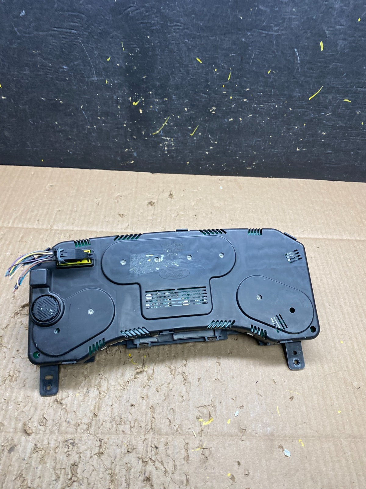 2007 to 2008  Lincoln Navigator Speedometer Gauge Cluster V1684 DG5