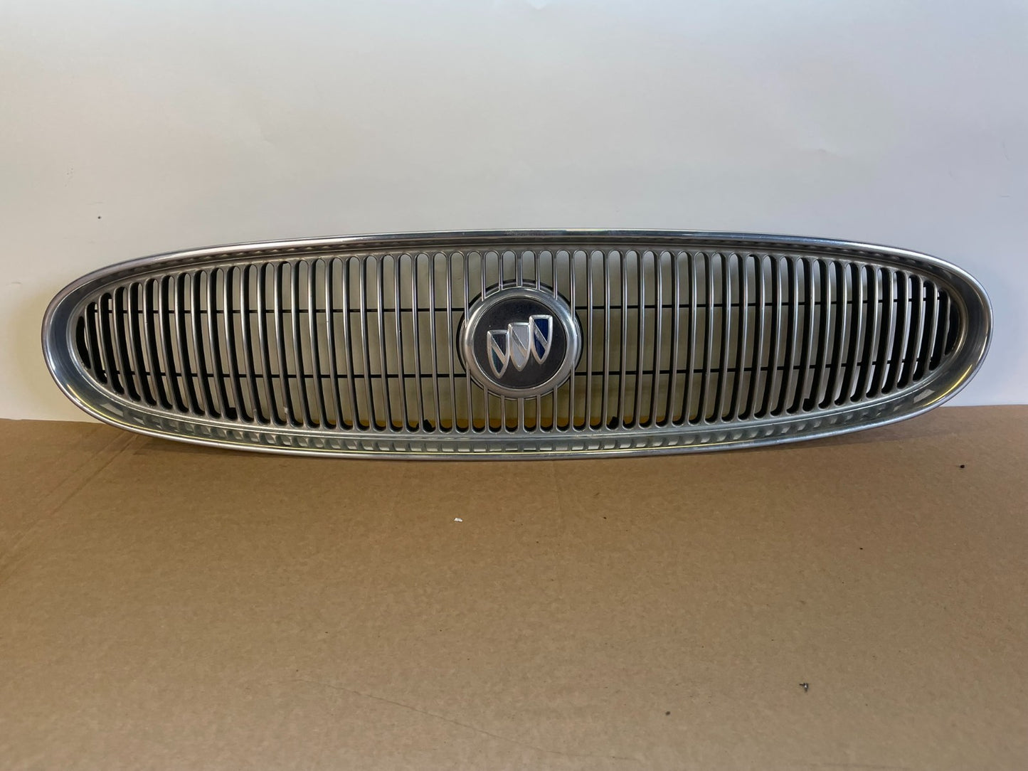 2000 to 2005 Buick Lesabre Front Chrome Upper Grill Grille AG3001 DG0