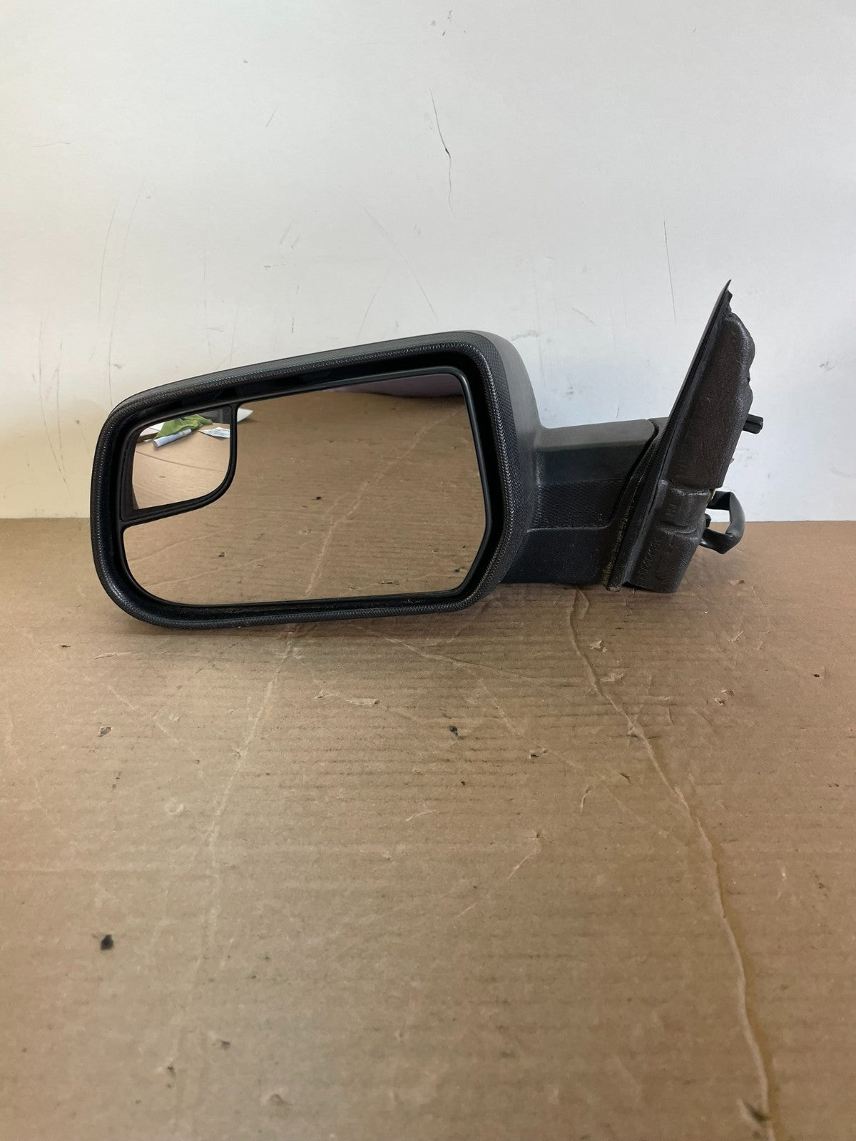 2010 to 2015 Chevrolet Equinox Left Side Heated View Door Mirror AG9773 DW6