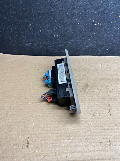 2006-2009 Chevrolet Trailblazer Power Left Driver Window Control Switch AH3647 D2