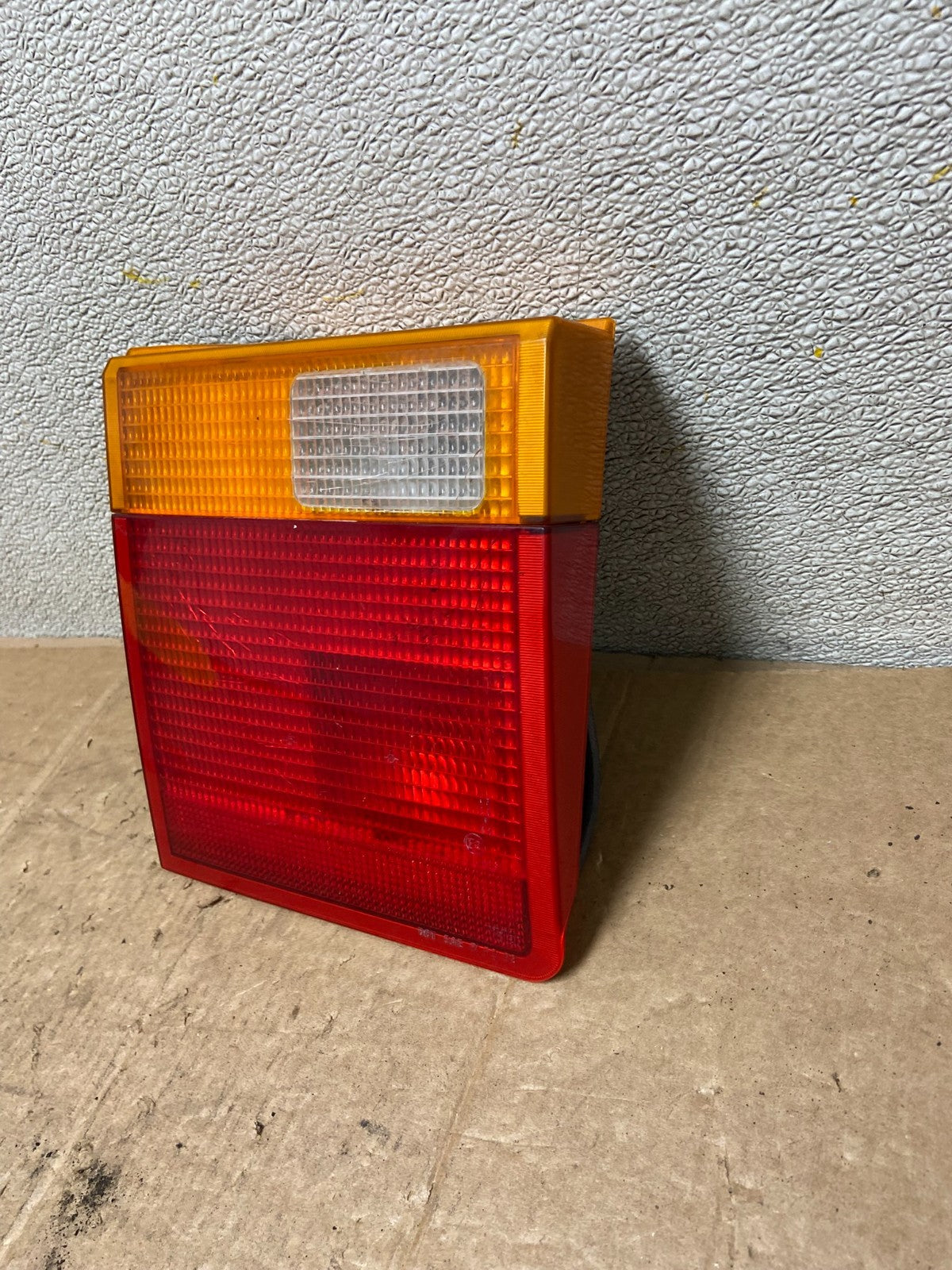 1995 to 1999 Range Rover P38 Left Driver LH Side Inner Tail Light Oem AA35031