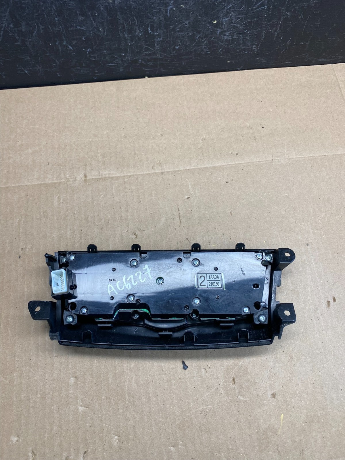 2009-2014 Nissan Murano AM FM Radio CD Control Panel AC6227 DG3