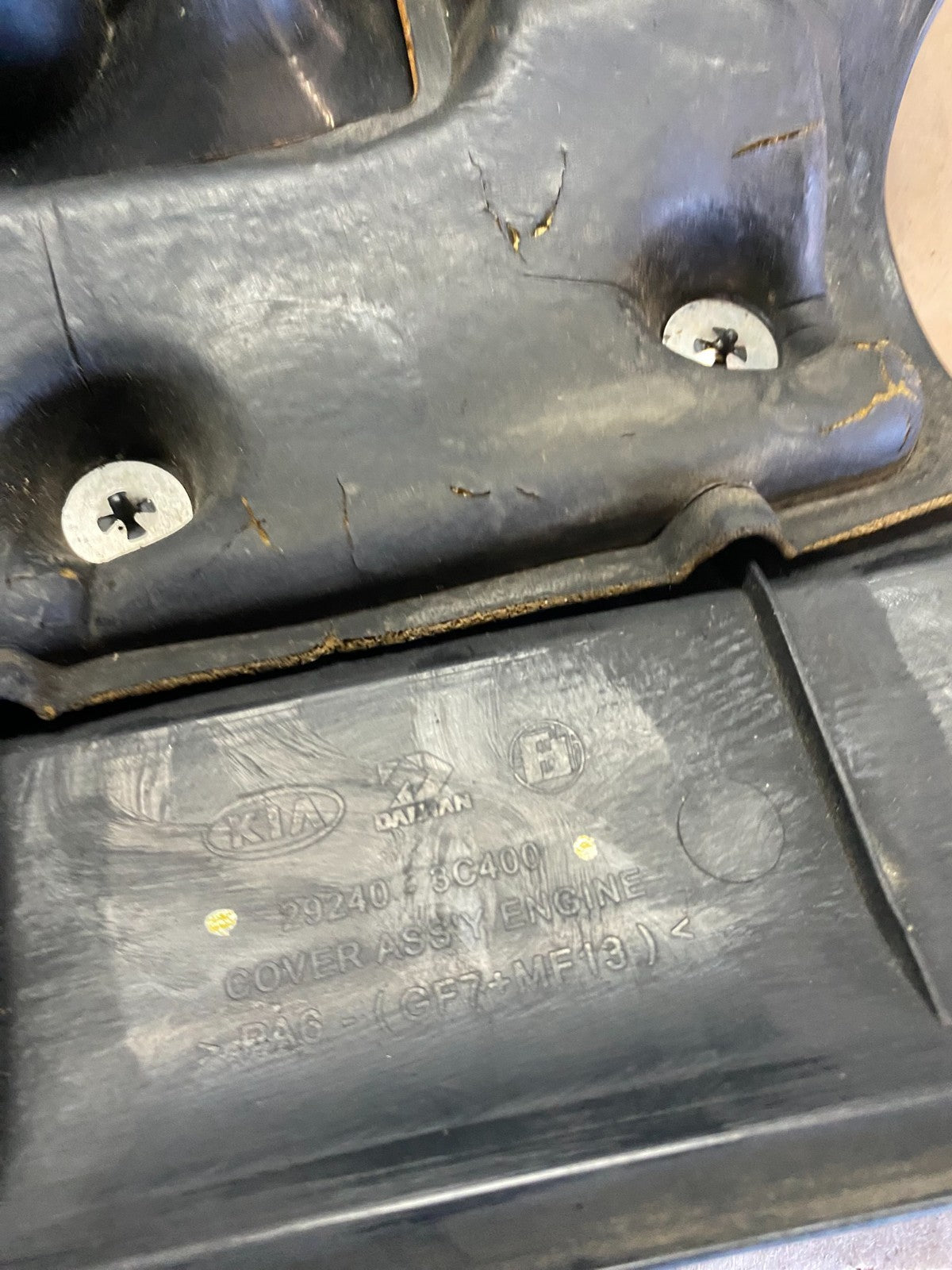 2006 to 2008 Kia Sedona V6 3.8L Engine Motor Cover Oem q5828 DG8