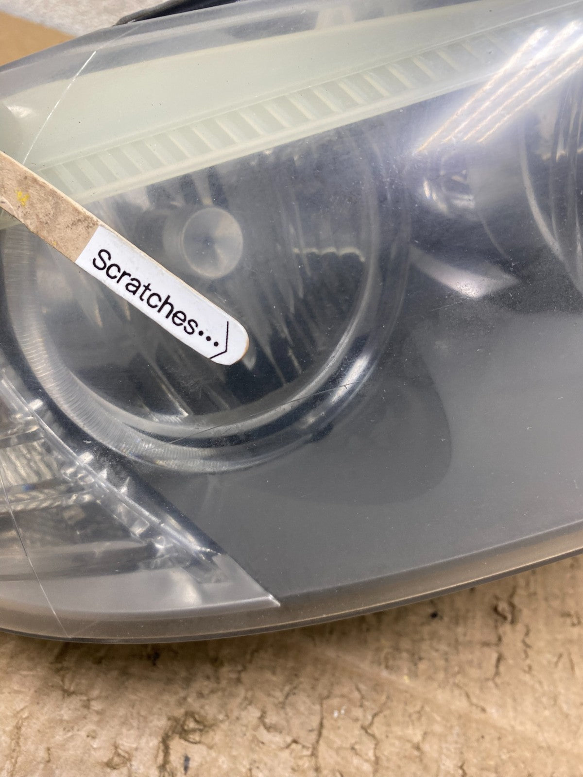 2009-2011 BMW 3 Series 328i 4/D Sedan Headlight Halogen Right Passenger Z1194 DG3
