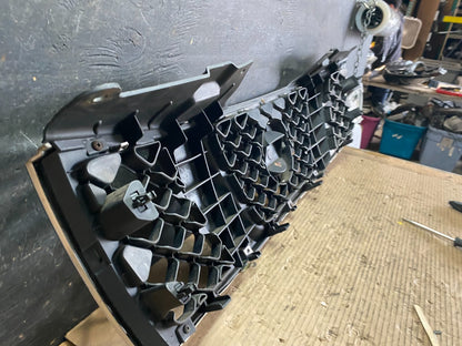 2005 2006 2007 Nissan Pathfinder Chrome Front Upper Grill Grille Oem s5702 DG5