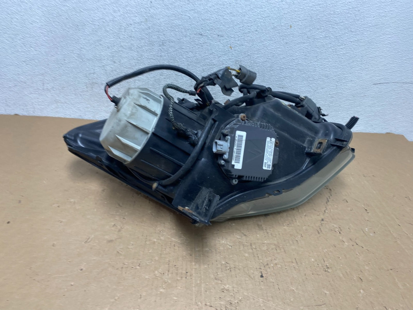 2007 2008 Nissan Maxima Left Driver LH Headlight Hid Xenon AD8084 DW7