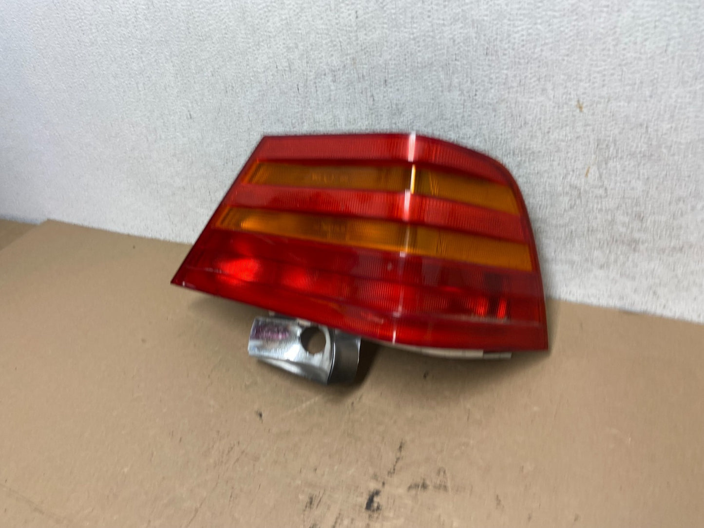 1992-1994 Mercedes W140 S600SEL S600 Right Passenger RH Tail light AF4492 DW1