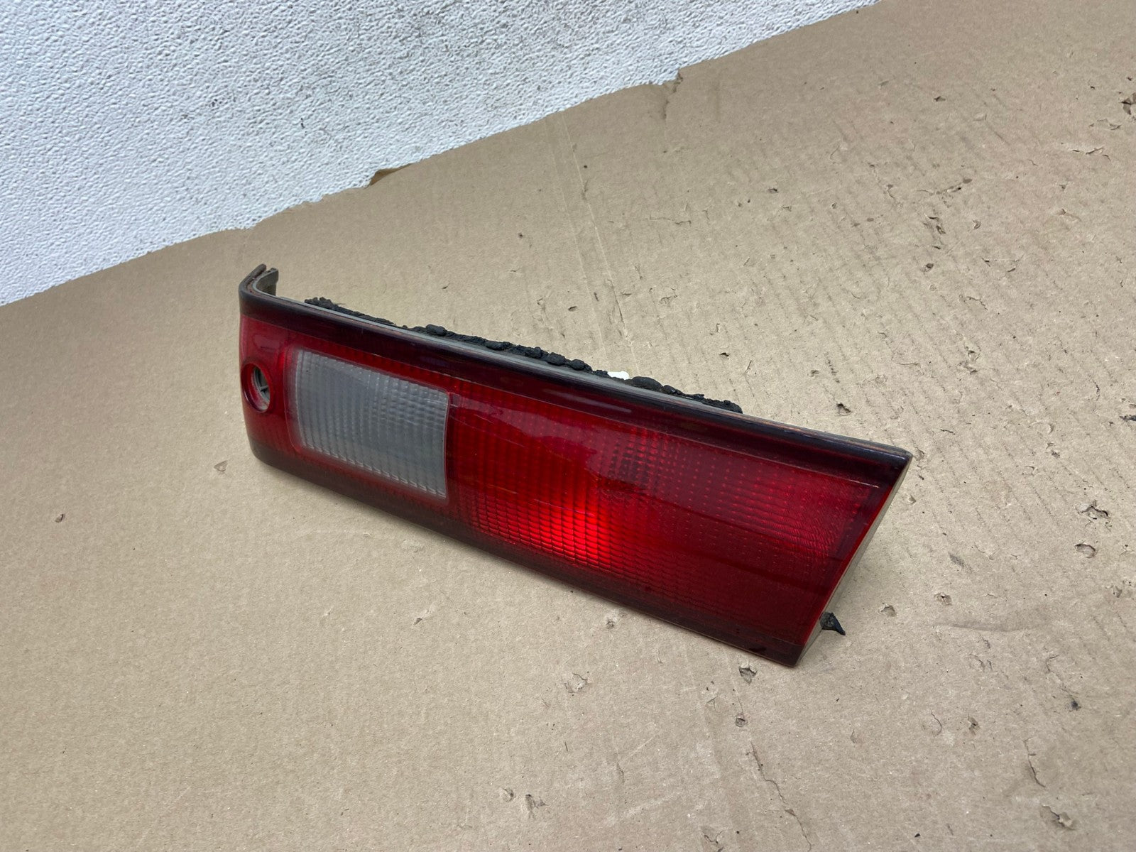 1997 1998 1999 Toyota Camry Tail Light Inner Right Passenger AG6947 LK1