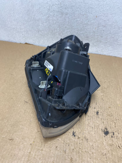 2005 to 2006 Kia Sportage Left Driver LH Halogen Headlight DEPO AG3249 DW9