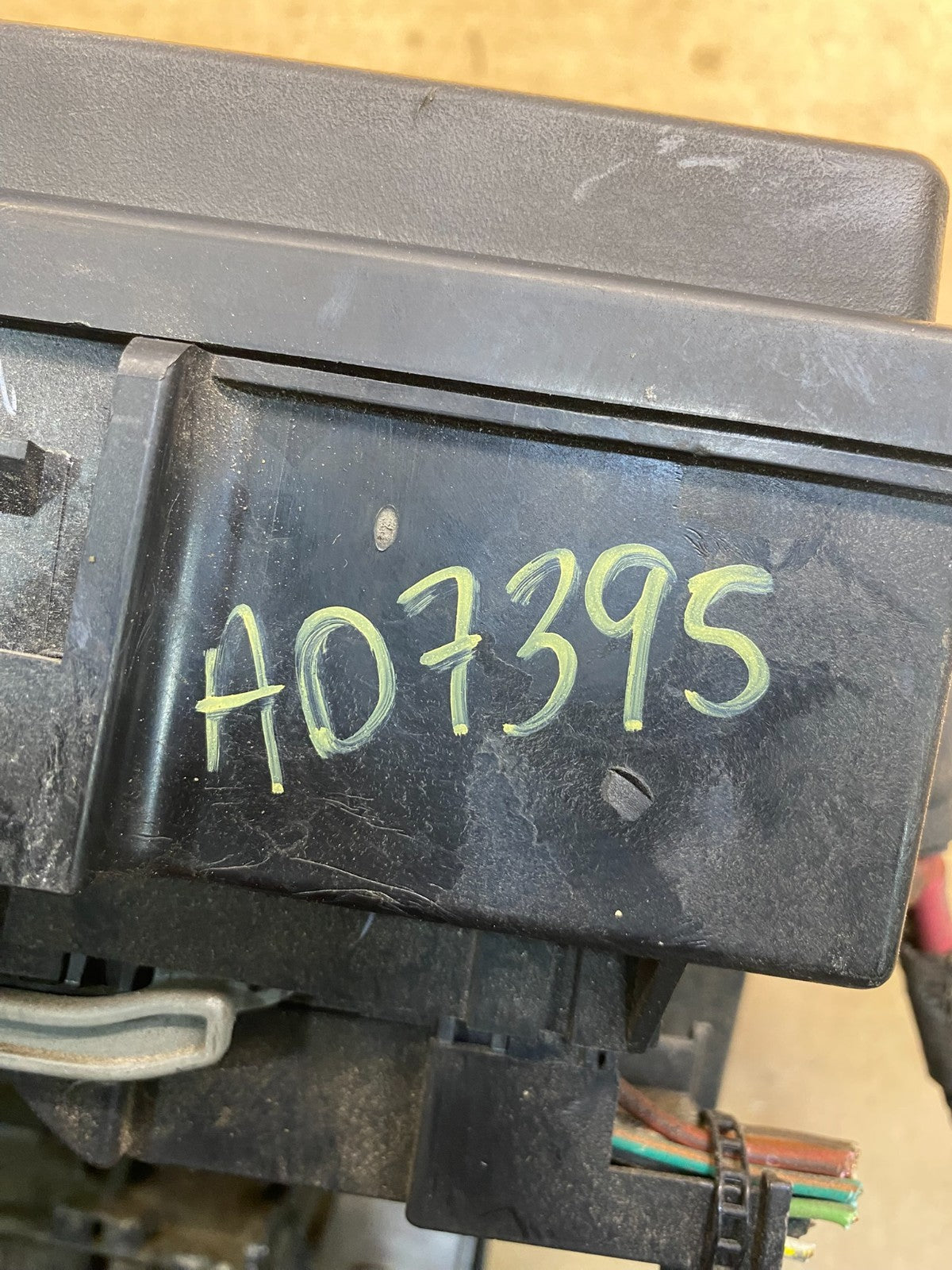 2005 Jeep Grand Cherokee Integrated Power Fuse Box 04839337ac AD7395 DG7