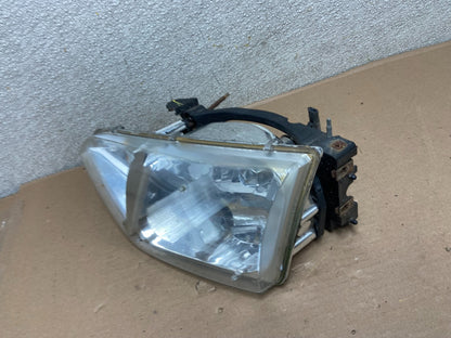 2001 to 2002 Nissan Quest Left Driver LH Side Halogen Headlight AA9897 DW1