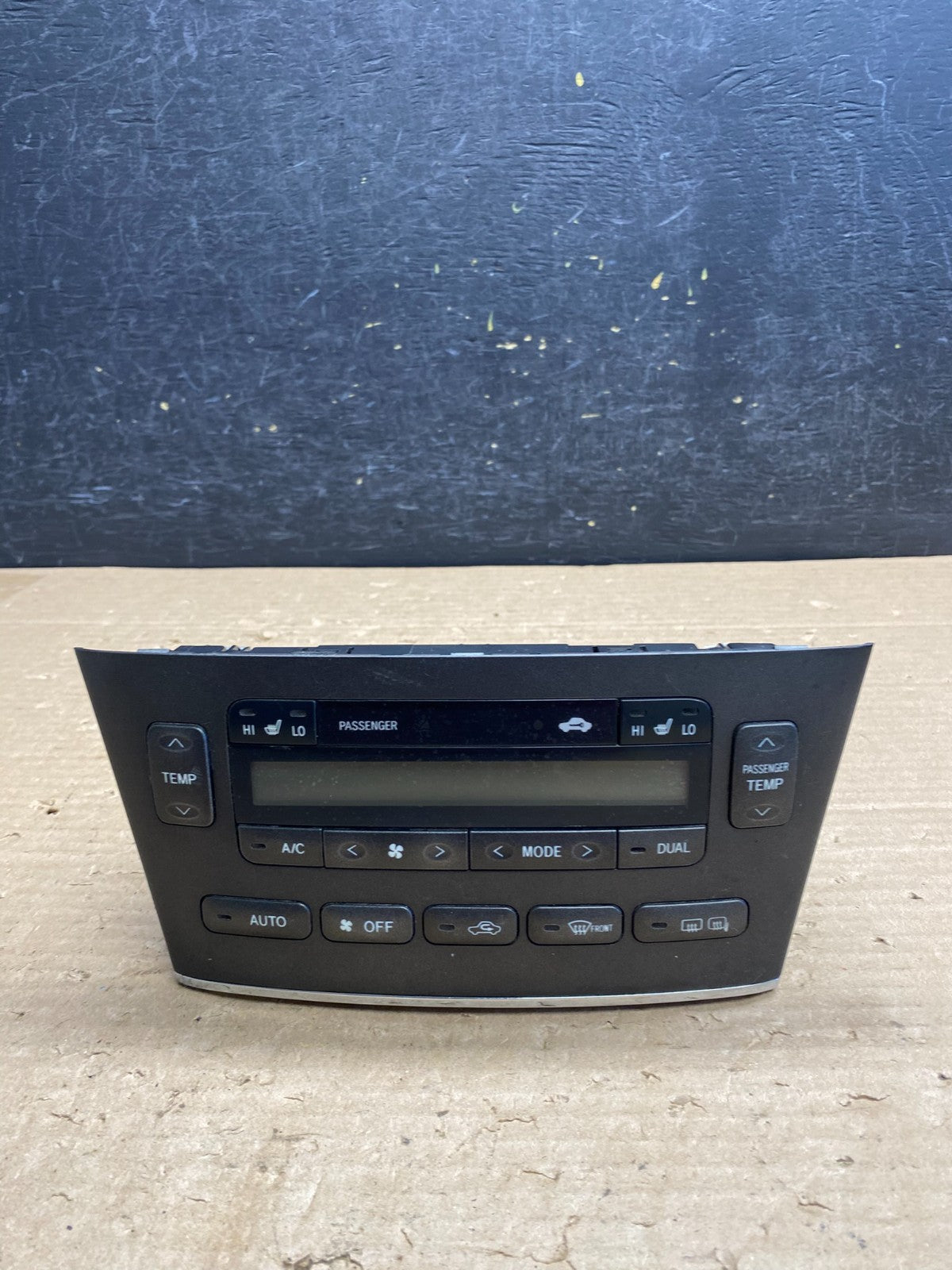 2002 - 2003 Lexus ES300 Center Dash A/C AC Heater Climate Control Unit ag8397 DG0