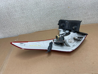 2013 to 2016 Ford Escape Right Passenger RH Side Tail Light Oem AA9835 LK5