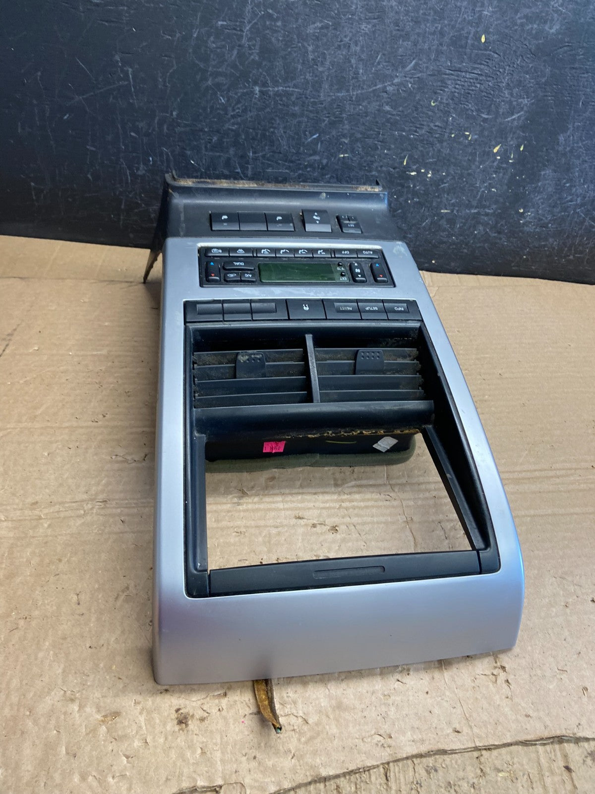 2006 - 2010 Ford Explorer Radio Heater Climate A/C Control Bezel Trim AF2197 DG3