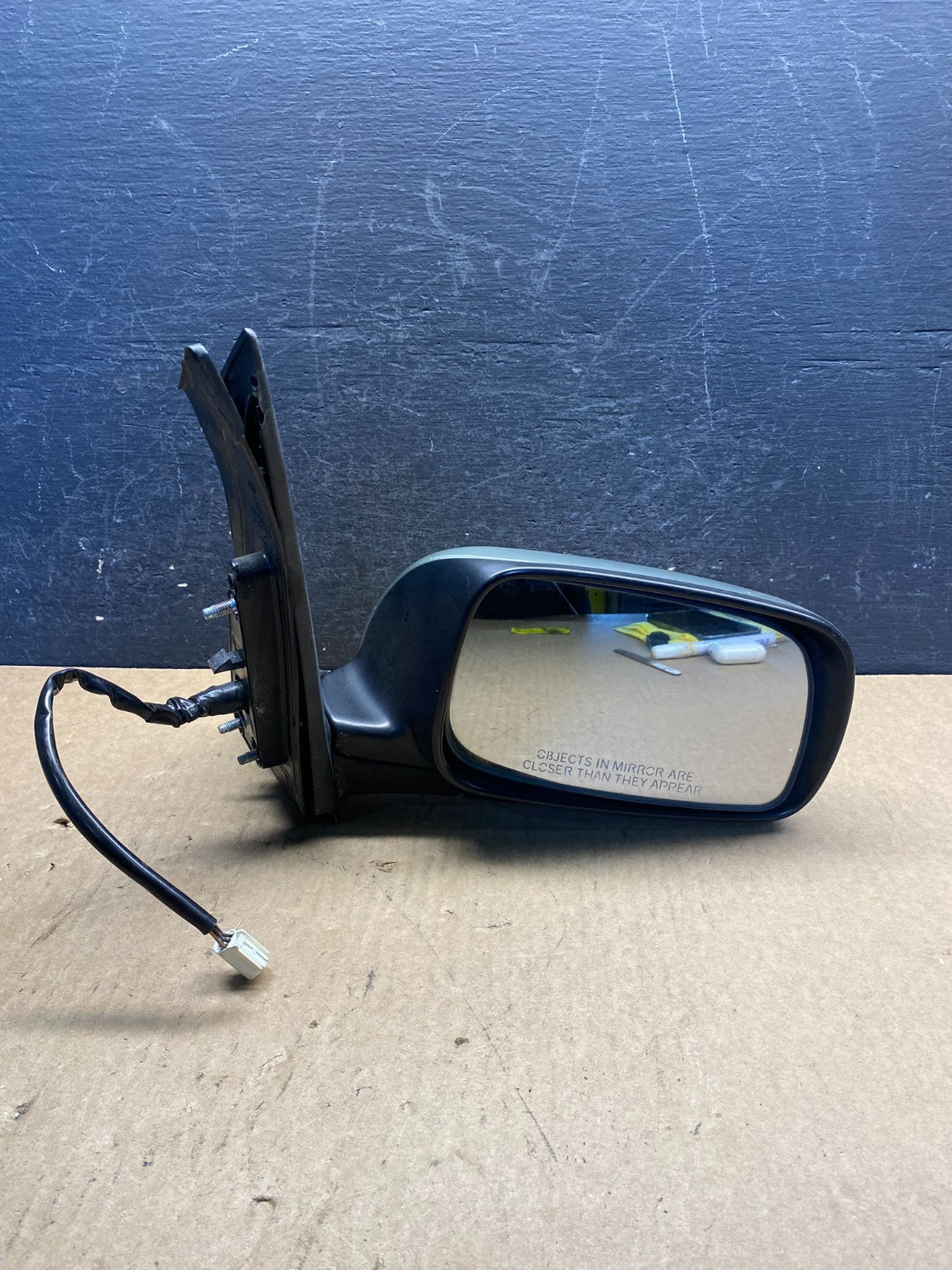 2004 to 2009 Toyota Prius Right Passenger RH Side View Door Mirror AG6084 DG9