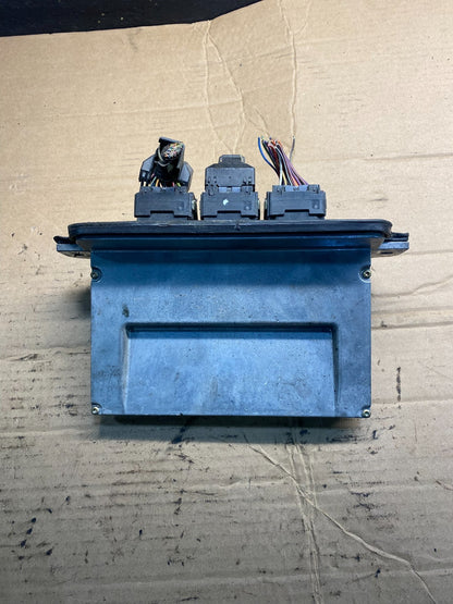 2004 Ford Explorer 4.0L  Engine Control ECU Computer 4u7a-12a650-DDB AA5524 DG1