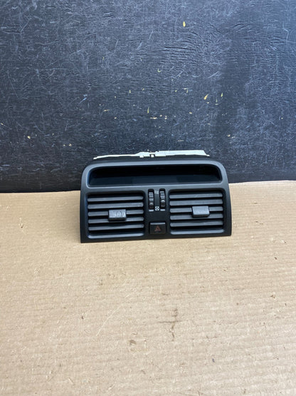 1995 1996 1997 Lexus LS400 Center Console A/C Heater Air Vent AH3598 DG0