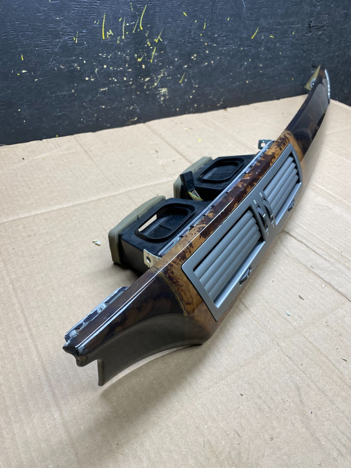 2006-2008 BMW 750i 750Li E65 Front Center Dash Air Vent Panel Trim OEM AA4545 DG2