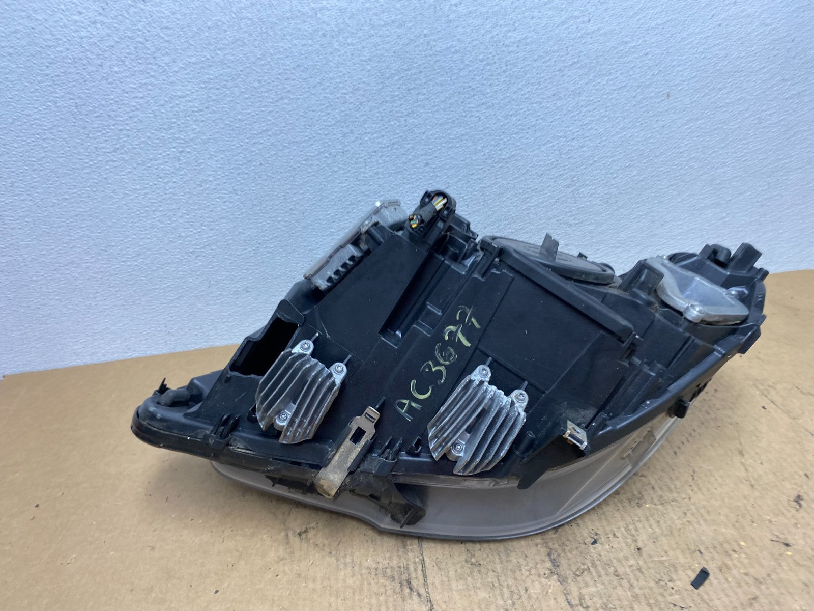 2010-2013 BMW F07 5 Gran Turismo GT Right Passenger Bi-Xenon Headlight AC3677 DW7