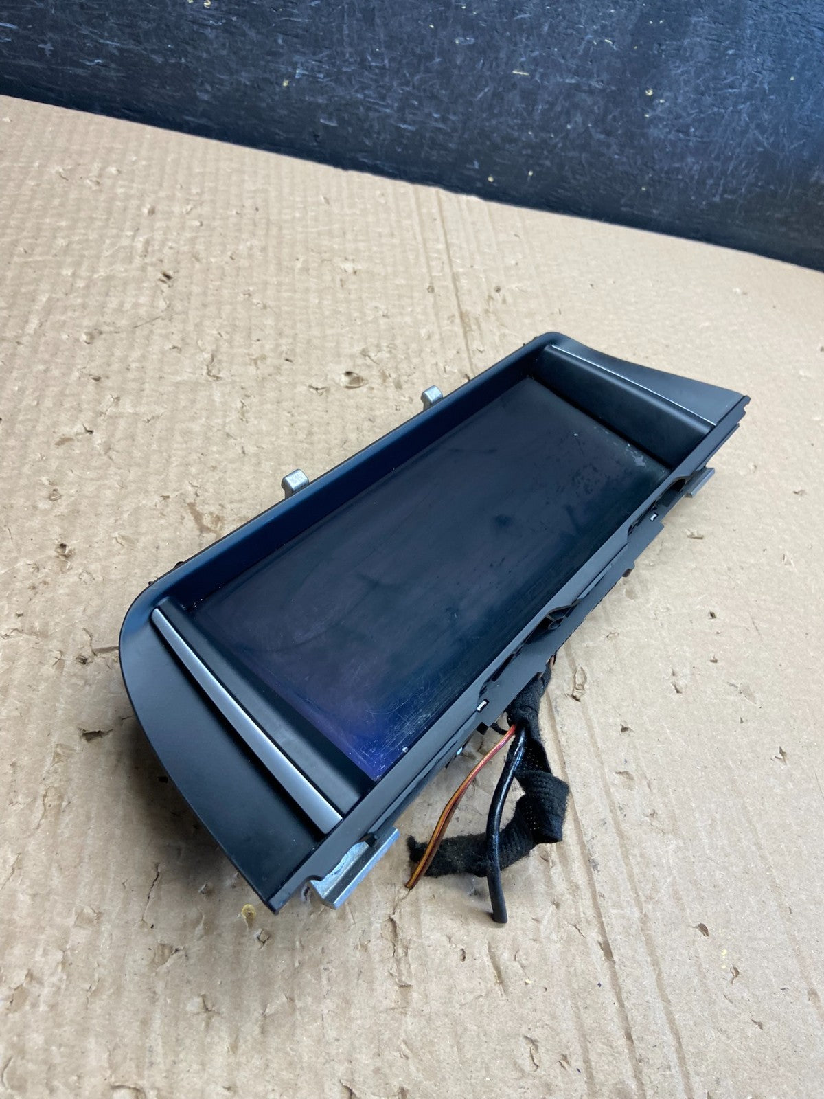 2011-2016 BMW F10 528i 550i Central Information Display Monitor Screen AF6378 DG2