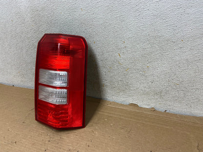 2008-2016 Jeep Patriot Right Passenger Rh Side Tail Light AH8493 LK2