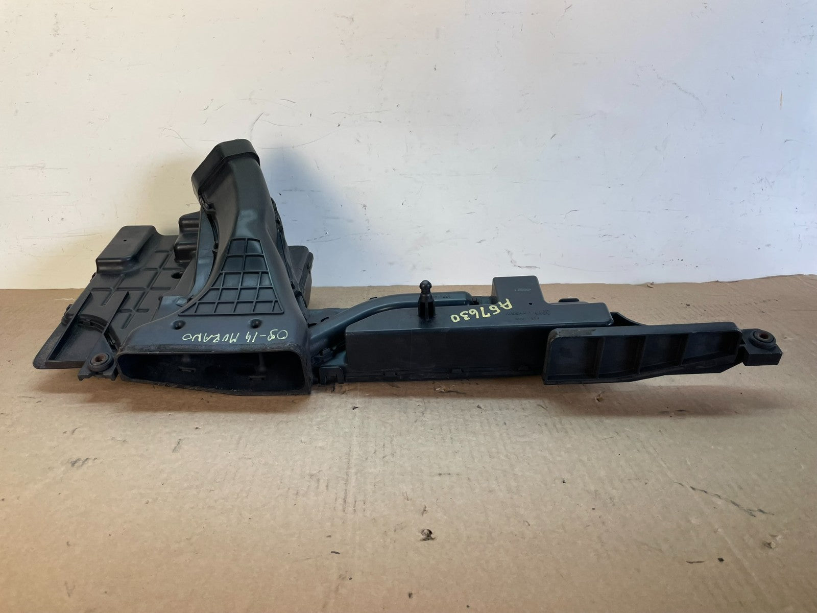 2009 to 2014 Nissan Murano Upper Air Intake Duct ag7630 DG4