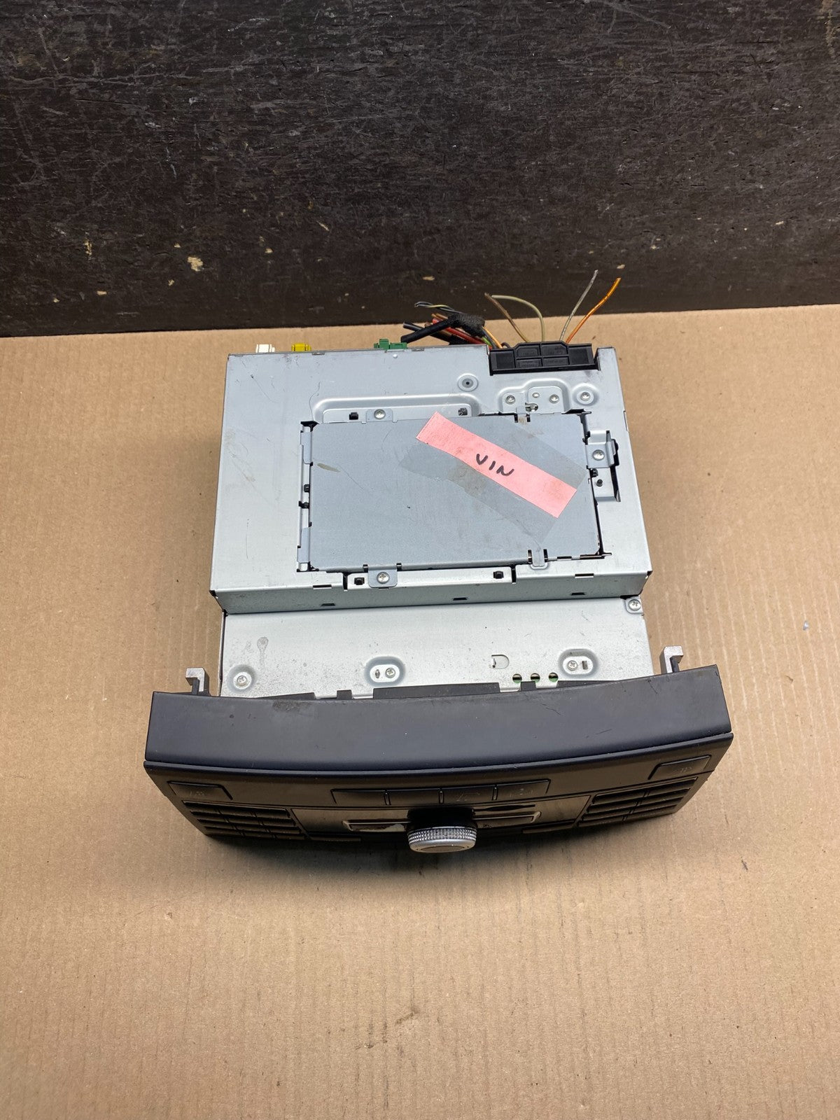 2010-2011 Mercedes W212 E350 E550 Stereo CD Changer Radio a2129006513 AI5316 DG4