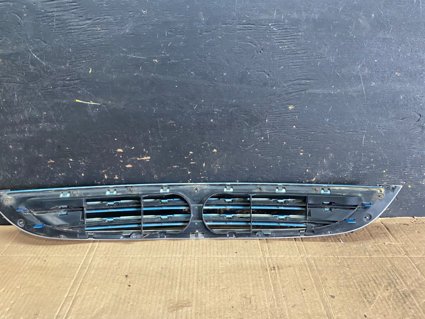 2007 to 2009 Mini Cooper Front Upper Grille Grill T3971 DG6
