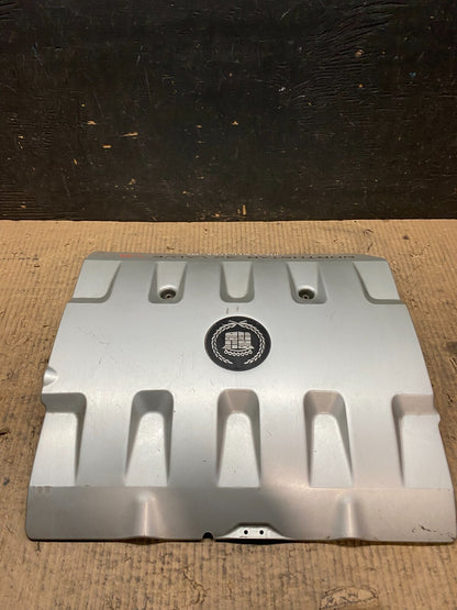 2001 to 2004 Cadillac Deville Seville Northstar Engine Motor Cover N3139 DG1