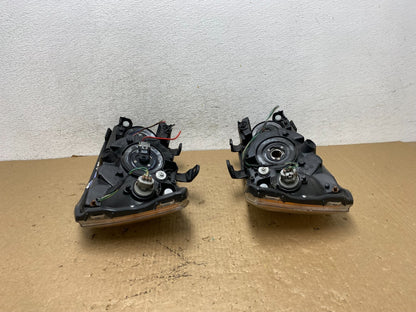 2001 2002 2003 Toyota Highlander Headlights Left+Right Side AF8195 DW7