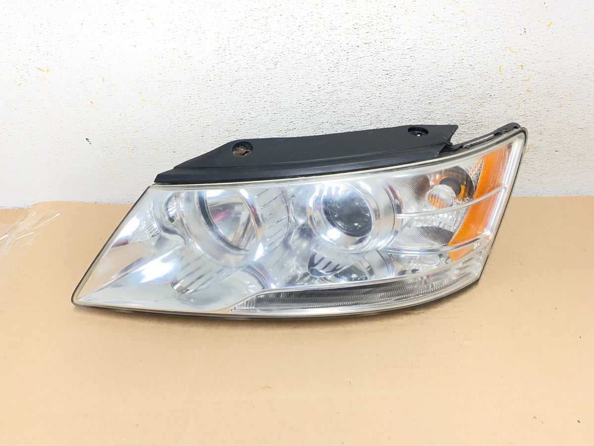 2009 - 2010 Hyundai Sonata Left Driver LH Side Headlight Halogen AH9330 DW0