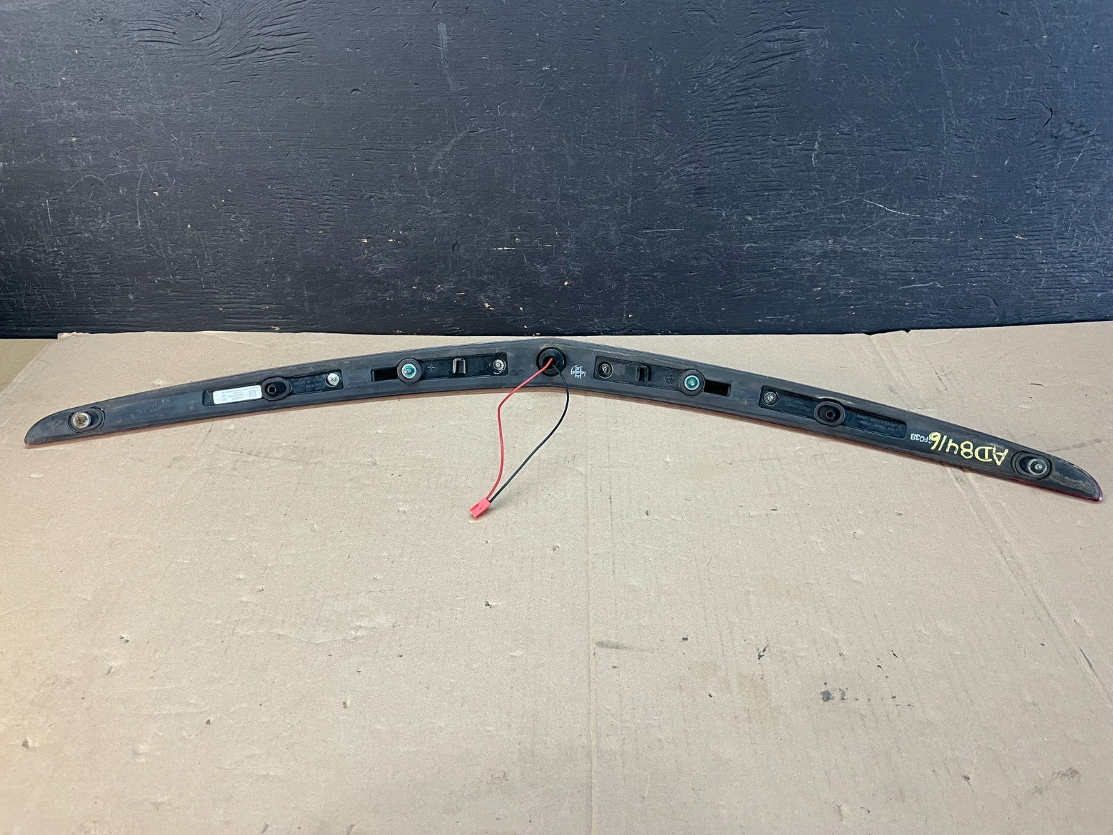2013 to 2018 Cadillac Ats Trunk Lid Mount 3rd Third Brake Tail Light AD8416 DG6