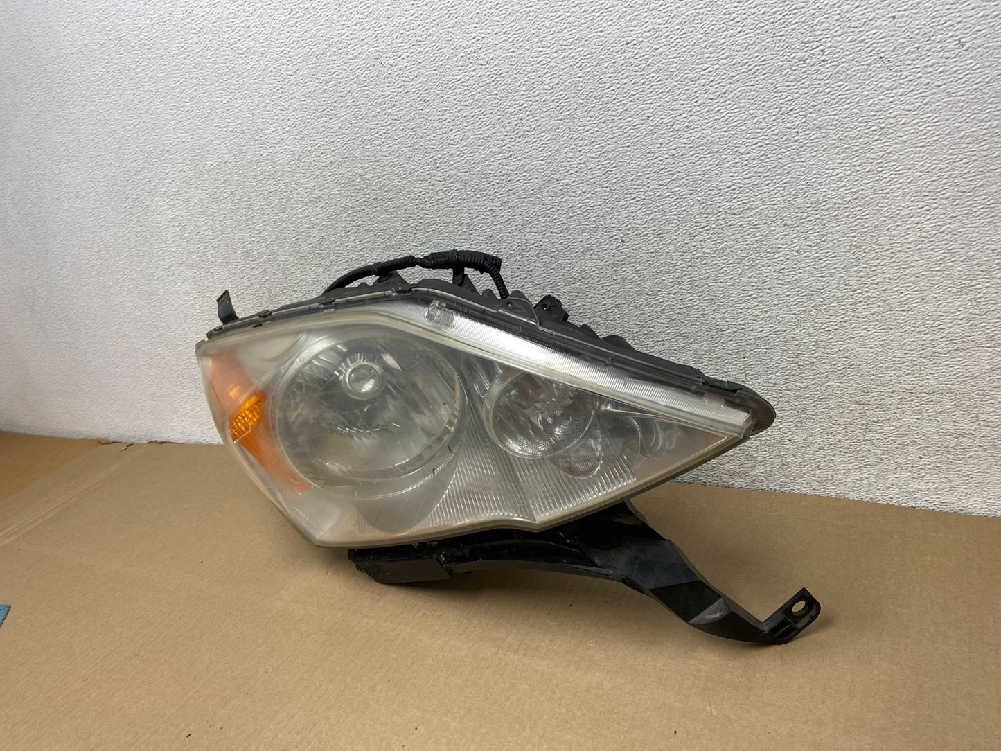 2007 to 2011 Honda CR-V Crv Right Passenger Side Headlight Halogen AG7901 DW1