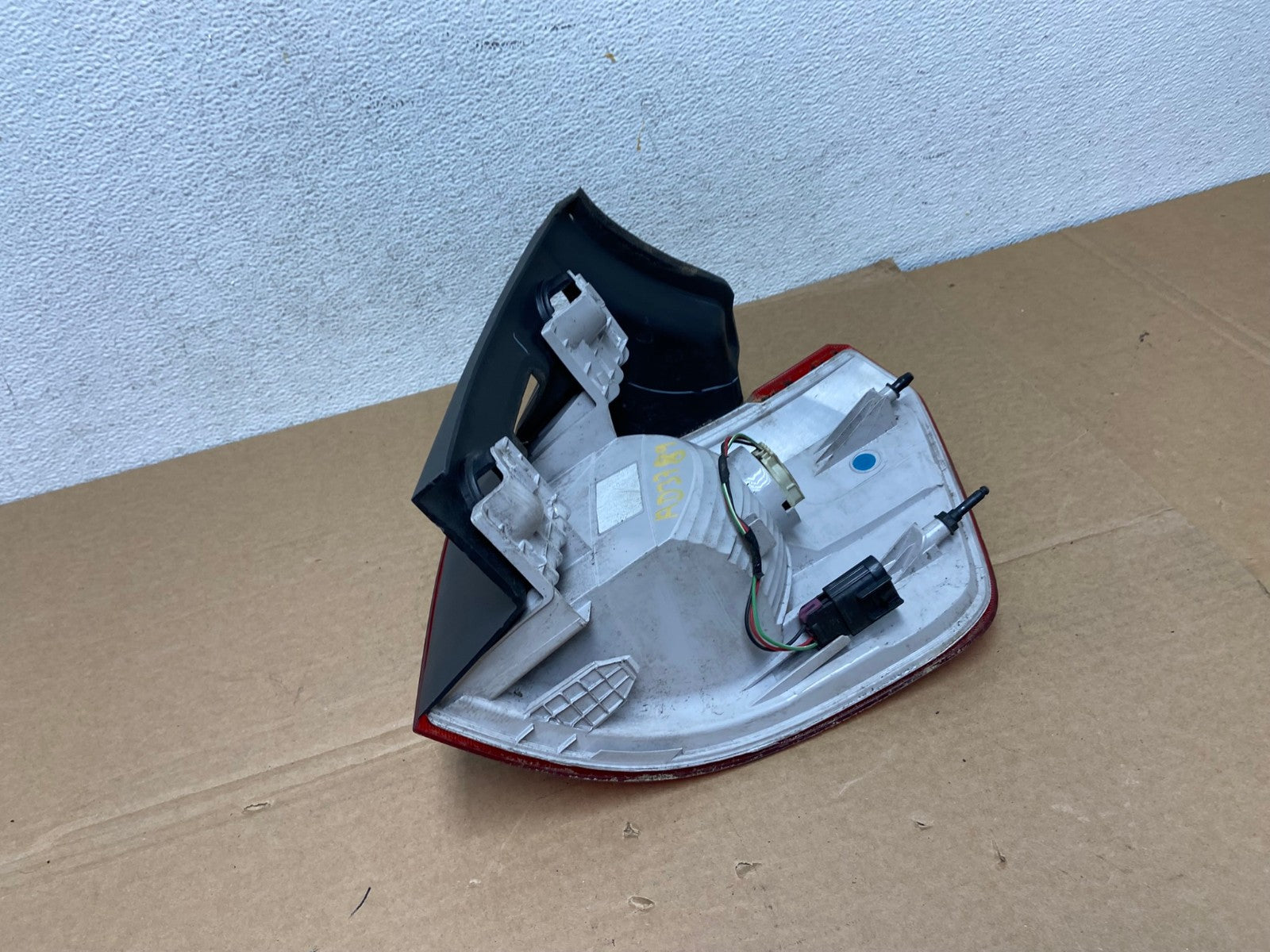2010 to 2017 GMC Terrain Halogen Tail Light Left Driver Lh Side AD3789 LK4
