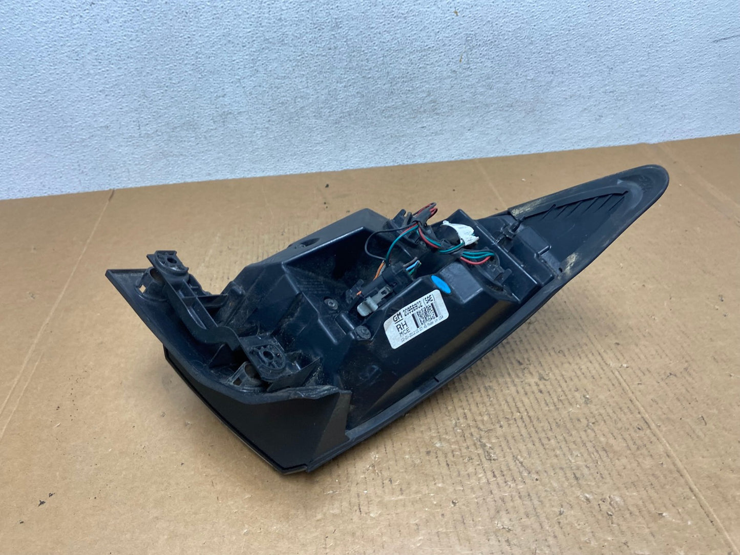 2013 to 2017 Chevrolet Traverse Right Passenger RH Side Tail Light AE1158 LK4