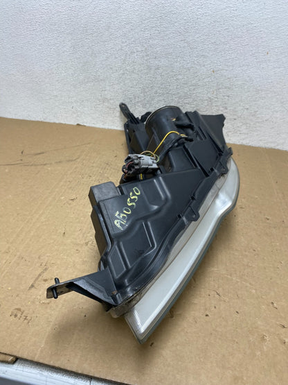 2010-2012 Subaru Legacy Outback Right Passenger Headlight AG0550 DW8