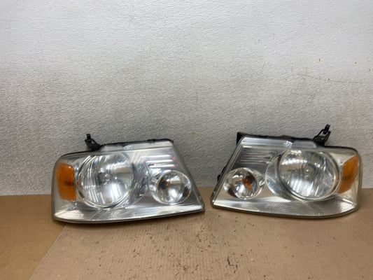 2004 to 2008 Ford F-150 F150 Left+Right Halogen Headlights Z6176 DW0