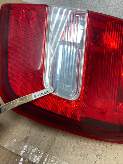 2007 to 2012 Ford Expedition Left Driver LH Side Tail light AE6493 LK3