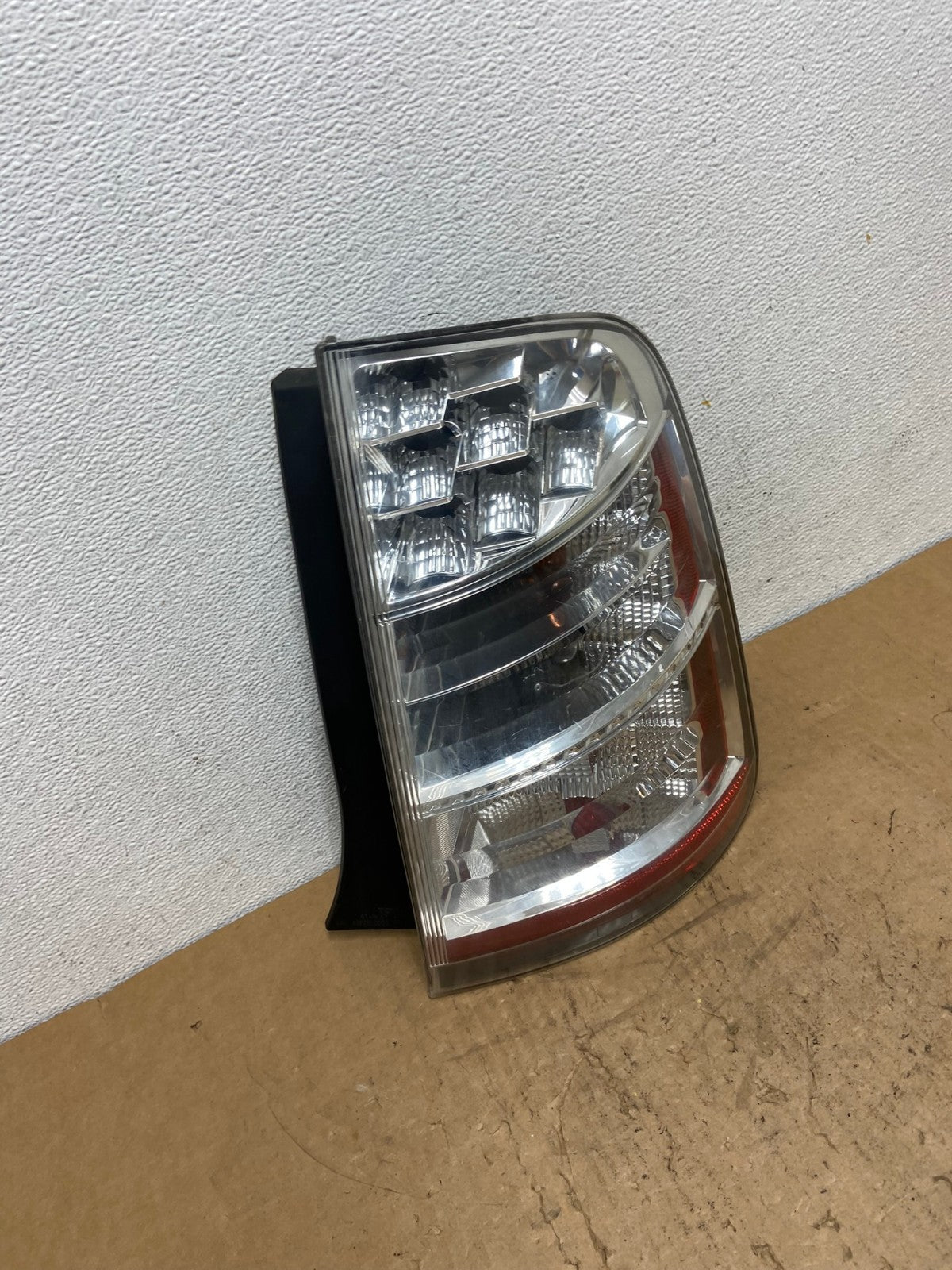 2006 2007 2008 2009 Toyota Prius Tail Light Right Passenger Side AD1436 LK2