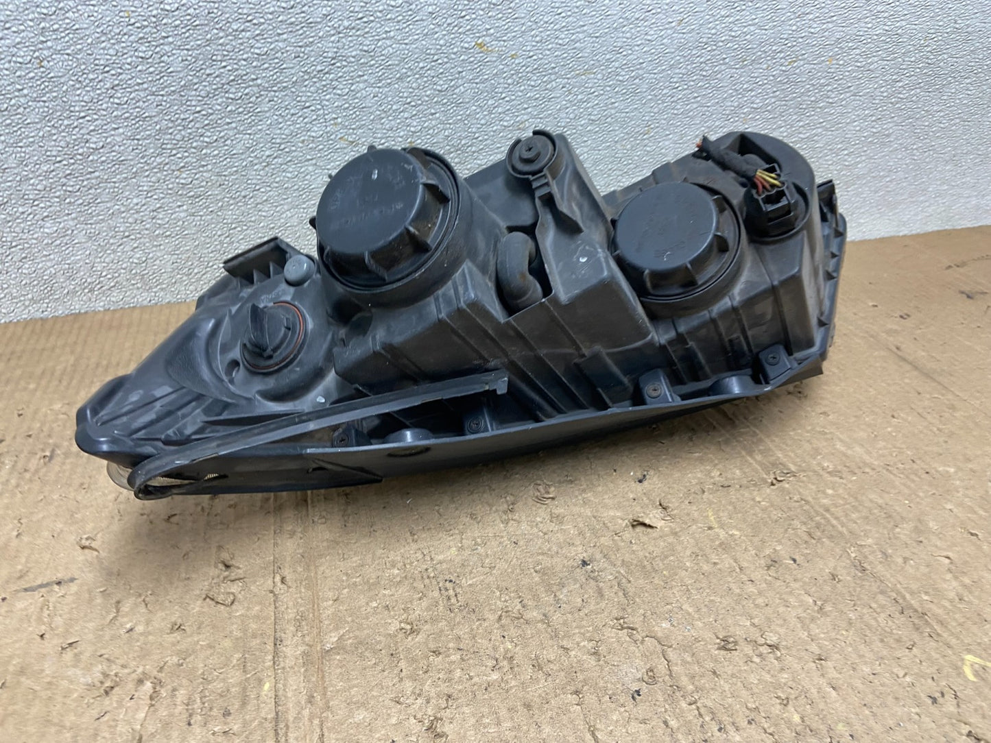 2009 to 2010 Hyundai Sonata Right Passenger RH Side Headlight Halogen AA8339 DW5