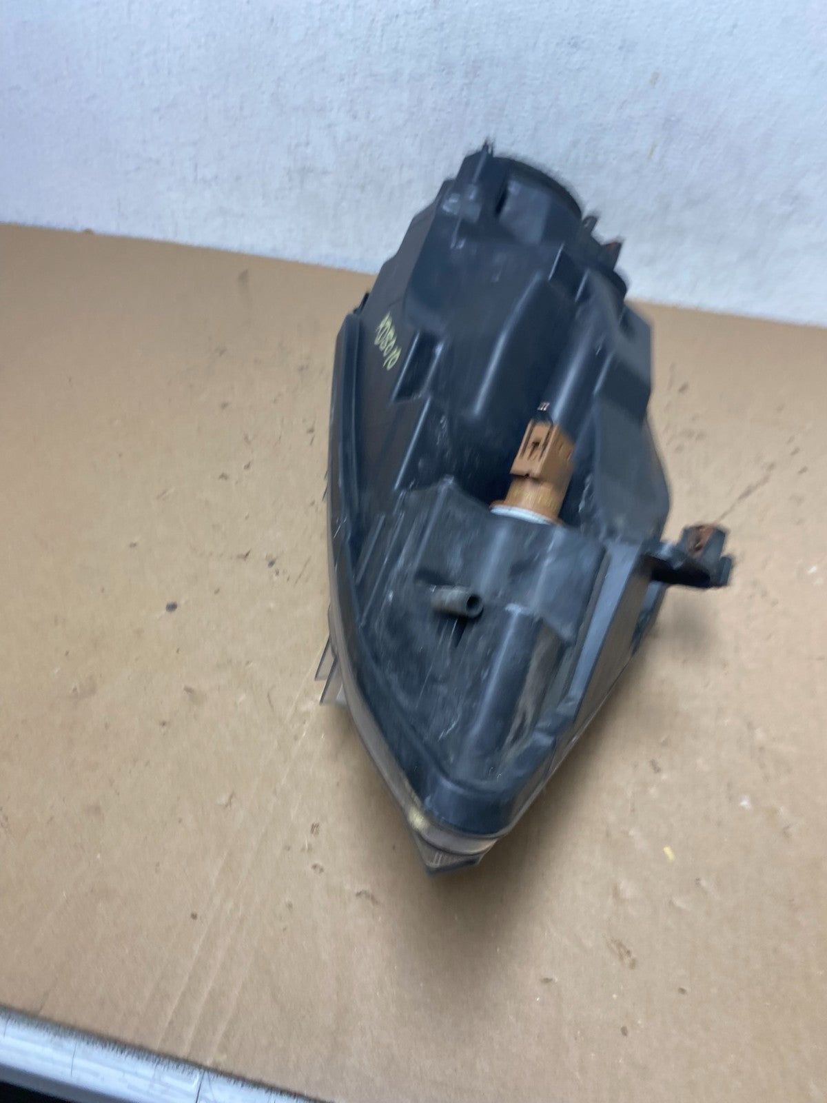 2010 2011 2012 Ford Fusion Left Driver LH Side Headlight Halogen AD8010 DW6