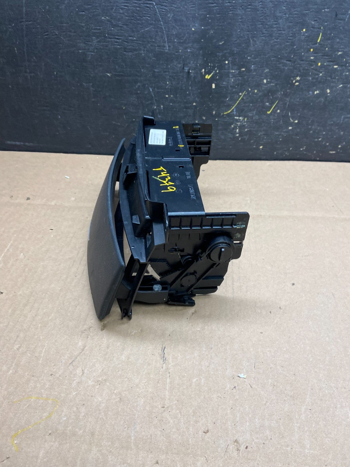 2007 to 2009 Mercedes S-Class S550 Center Console CD Player Cover Trim T4379 DG3