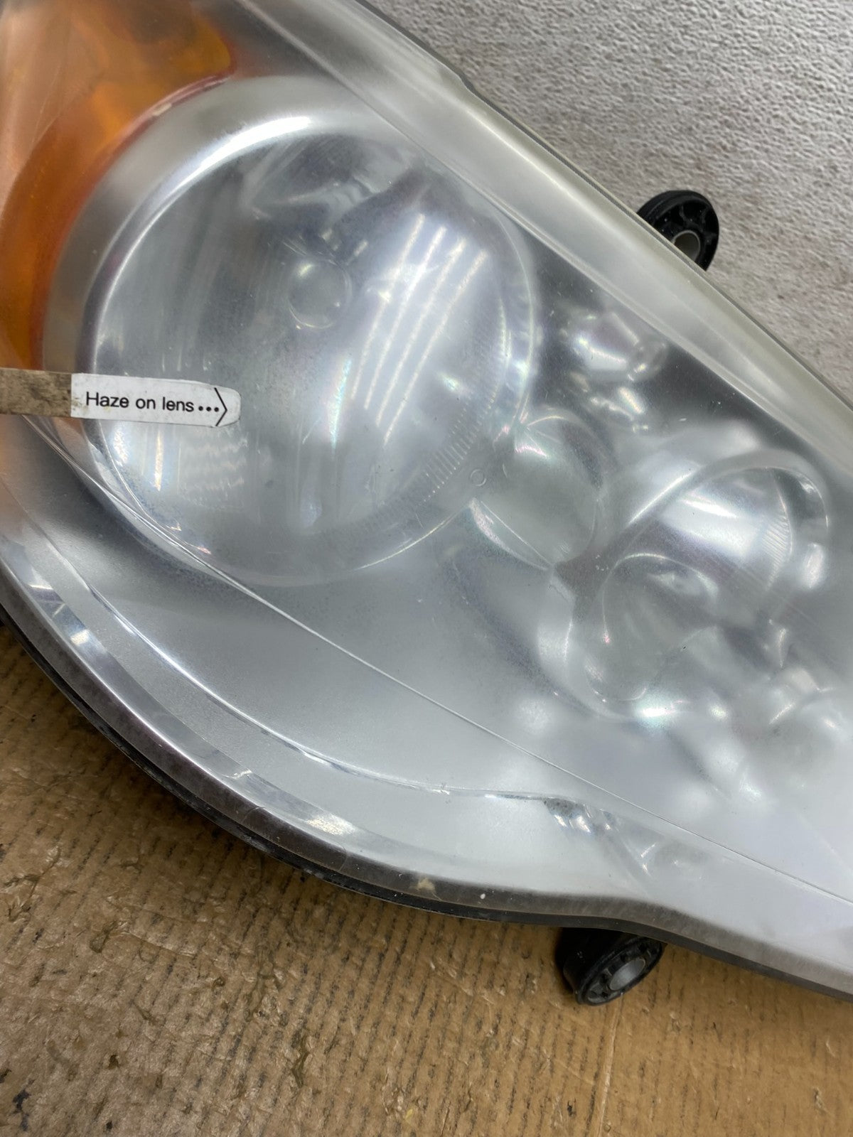 2011 to 2016 Chrysler Town and Country Right Passenger Headlight AE2784 DW5