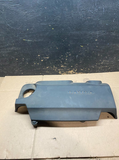 2003 to 2006 Volvo XC90 OEM 2.9L Upper Top Engine Motor Dust Cover Oem W2468 DG1