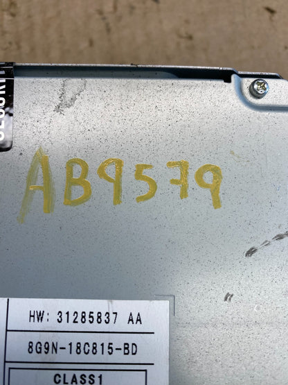 2010 to 2011 Volvo XC60 Climate Control Radio Bezel Panel Trim  Oem ab9579  DG5