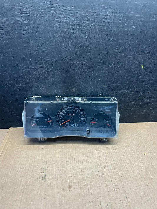 1998 to 2005 Mercury Marquis Speedometer Cluster Gauge Oem M4311 DG0