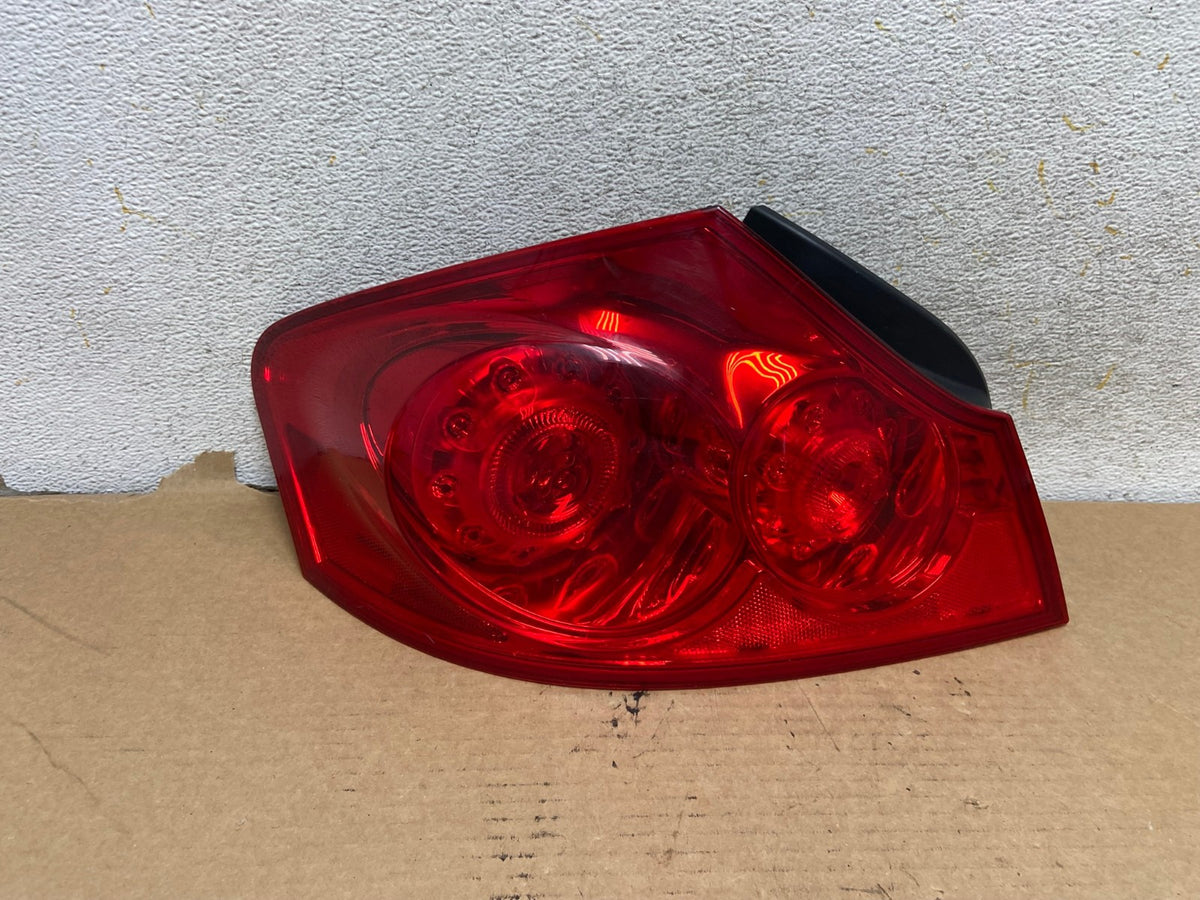 2007 to 2013 Infiniti G35 G37 Sedan Left Driver LH Side Tail Light AH7777 LK0