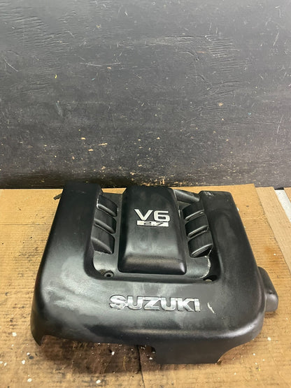 2006 2008 Suzuki Grand Vitara 2.7L Upper Top Engine Motor Dust Cover Q9873 DG0