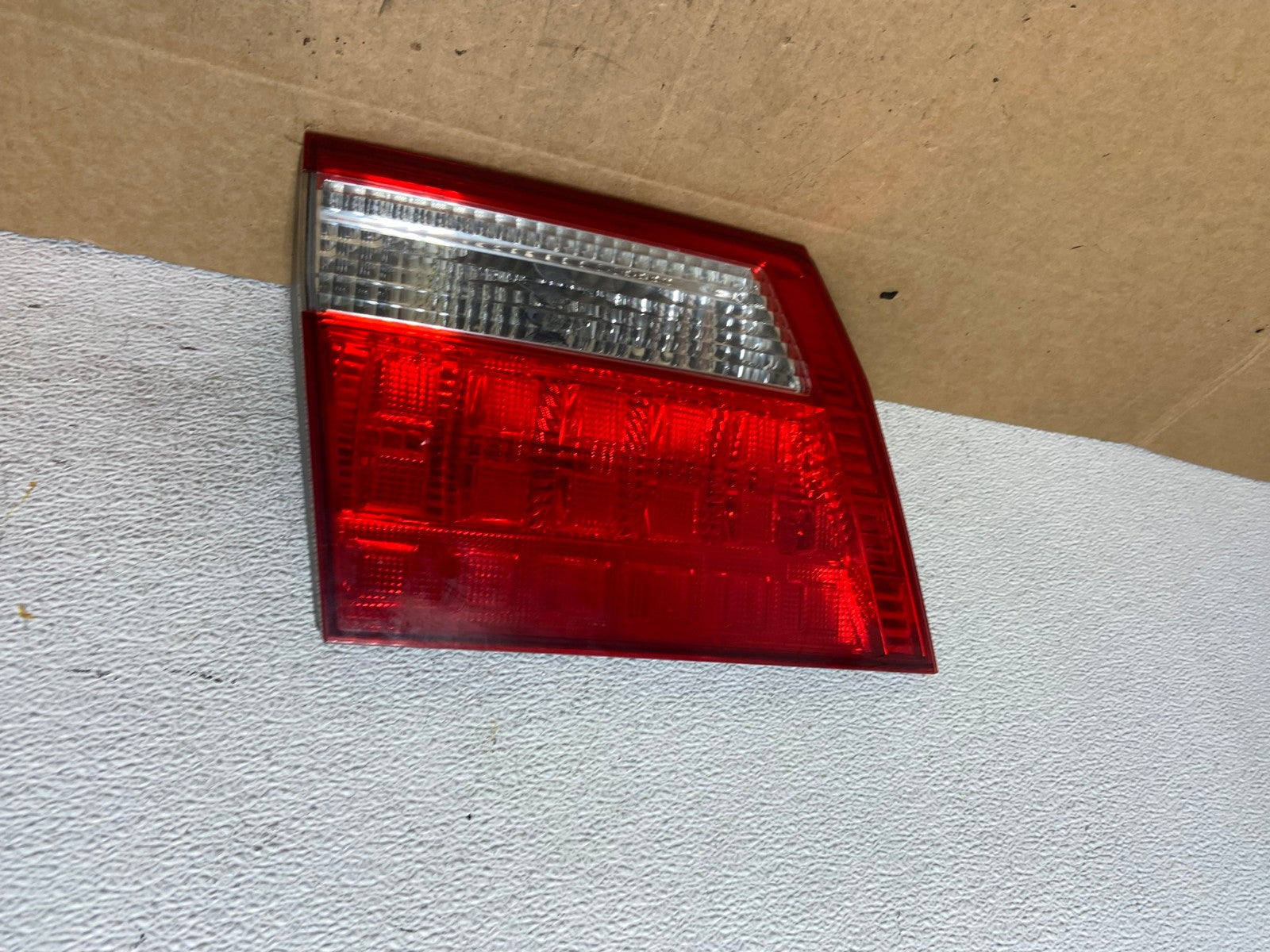 2005 2006 2007 Honda Odyssey Inner Left Driver Lh Tail Light AD5498 LK1