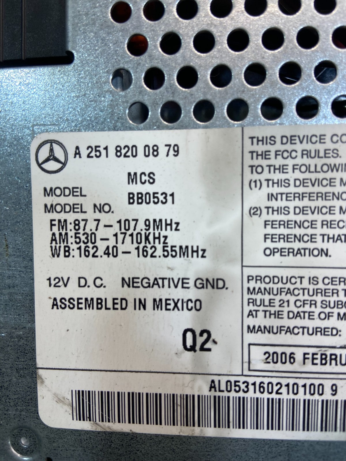 2006-2008 Mercedes W251 R350 R320 Head Command Navi Radio CD Player y7441 DG8